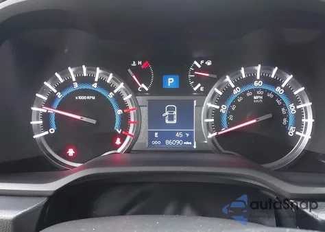 2018 Toyota 4Runner Sr5 Premium z USA, uszkodzony, nr VIN JTEBU5JR1J5585419